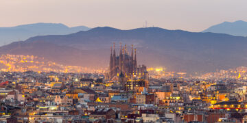 6 Countries That Are Taking a Controversial Step to Stamp Out Overtourism