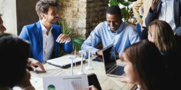 Boosting Employee Engagement: Unraveling the Ties Between Workplace Environment, Job Satisfaction, and Reward Systems